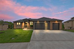 8720-N-Lewis-Avenue-mls-2506615-image-1