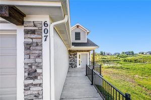607--Woodland-Street-mls-2531584-image-1