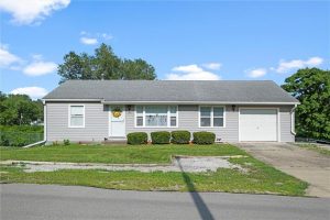 3737-N-Wayne-Avenue-mls-2563893-image-1