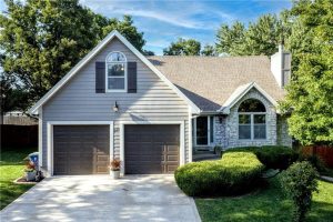 822--Dogwood-Street-mls-2568344-image-1