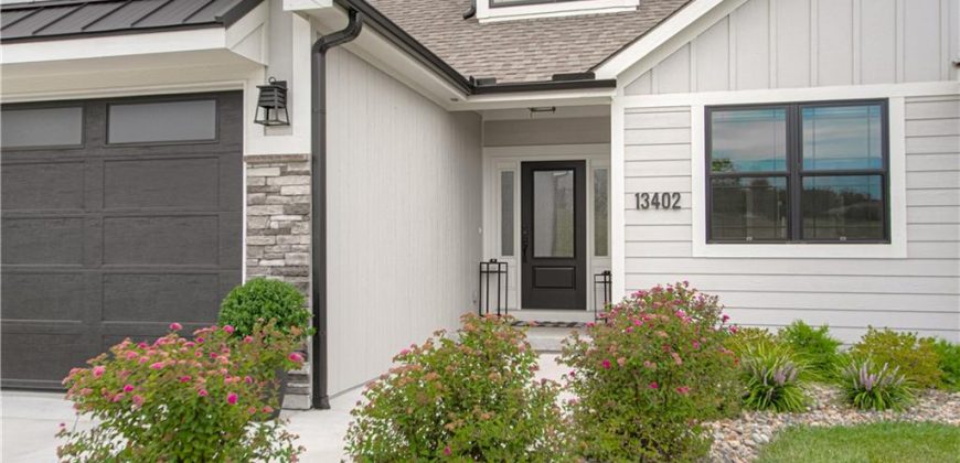 Homes for Sale in Kearney, MO 64060 | 13402  Oakbrook Drive