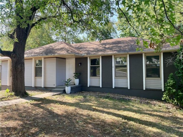 Homes for Sale in Excelsior Springs, MO 64024 | 328  Virginia Road