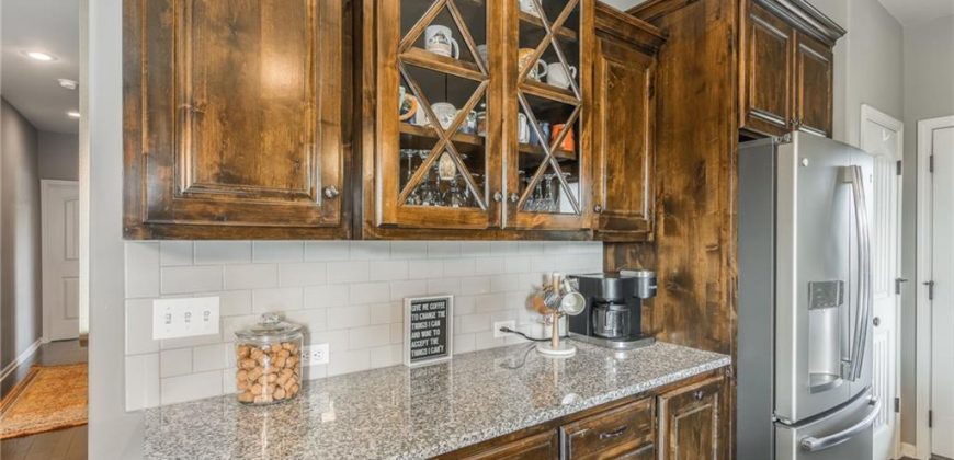 Homes for Sale in Kansas City, MO 64155 | 1314 NE 107th Terrace
