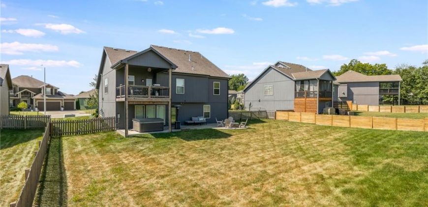 Homes for Sale in Kansas City, MO 64155 | 1314 NE 107th Terrace