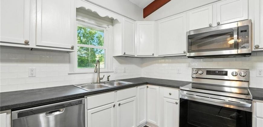 Homes for Sale in Kansas City, MO 64152 | 7002 NW 72nd Terrace
