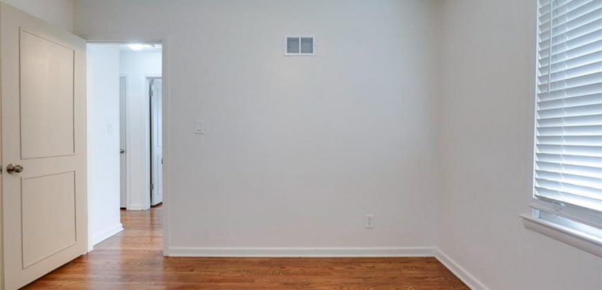 Homes for Sale in Kansas City, MO 64117 | 4246 N Lister Avenue