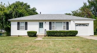 Homes for Sale in Kansas City, MO 64117 | 4246 N Lister Avenue