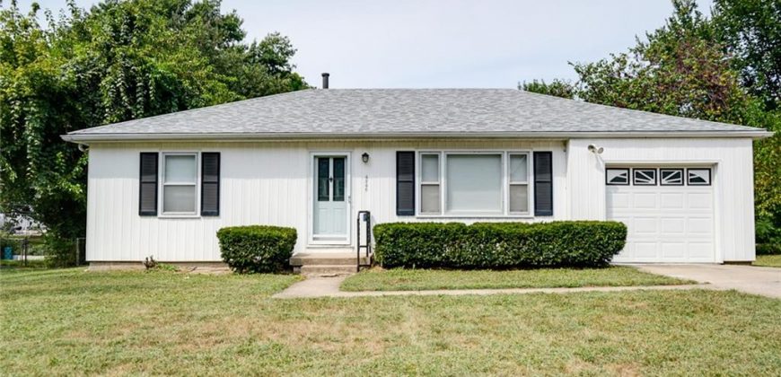 Homes for Sale in Kansas City, MO 64117 | 4246 N Lister Avenue