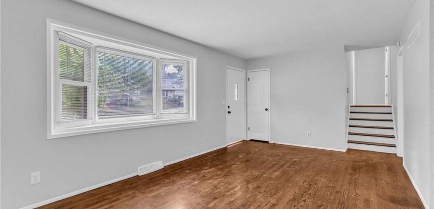 Homes for Sale in Kansas City, MO 64118 | 1620 NW 66th Terrace