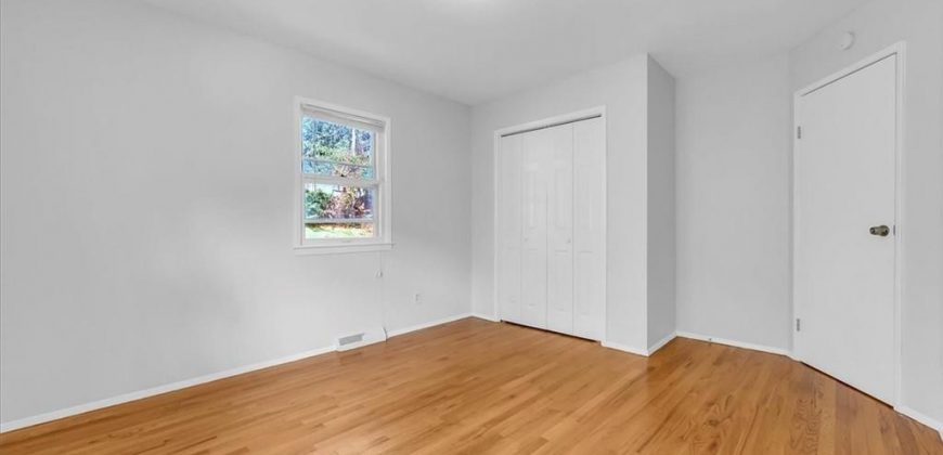 Homes for Sale in Kansas City, MO 64116 | 4204 NE Sunnybrook Lane