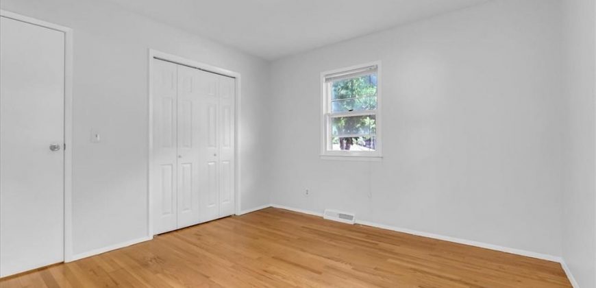 Homes for Sale in Kansas City, MO 64116 | 4204 NE Sunnybrook Lane