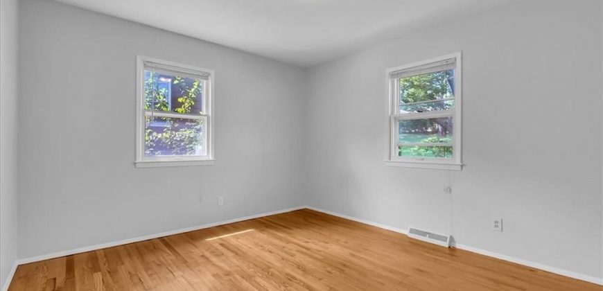 Homes for Sale in Kansas City, MO 64116 | 4204 NE Sunnybrook Lane