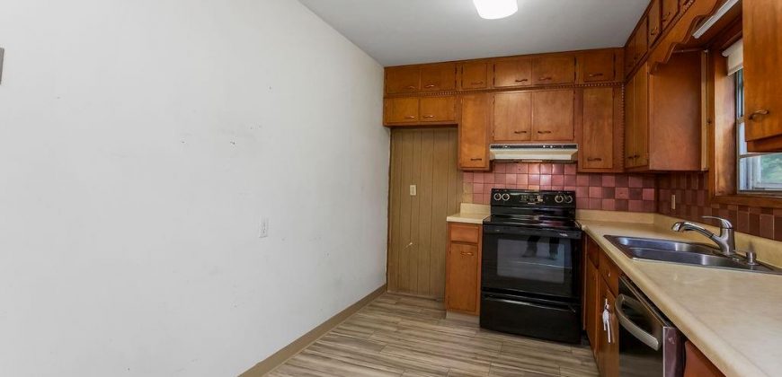 Homes for Sale in Kansas City, MO 64119 | 5641 N Tullis Avenue