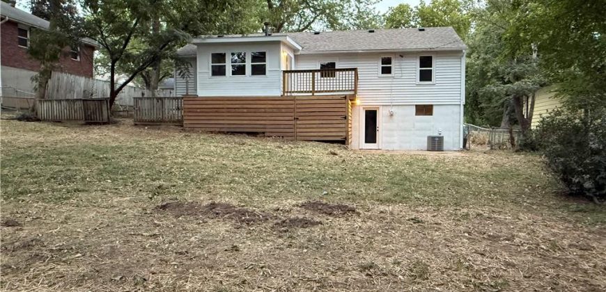 Homes for Sale in Kansas City, MO 64117 | 5215 NE 46th Street