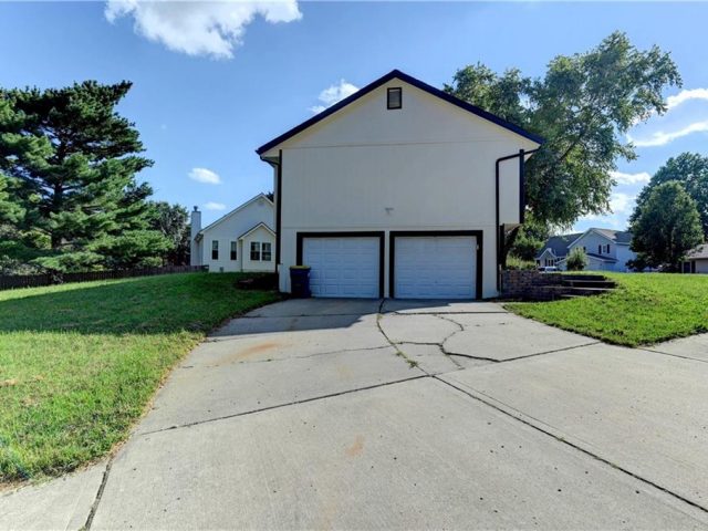 Homes for Sale in Liberty, MO 64068 | 2029  Place Liberte Drive