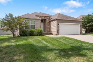 194--Camelot-Drive-mls-2569262-image-1