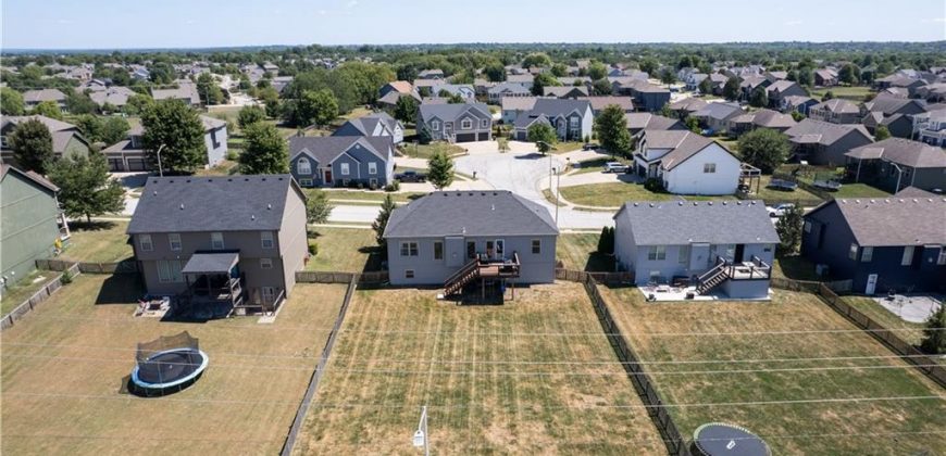 Homes for Sale in Kansas City, MO 64157 | 10930 N Randolph Avenue