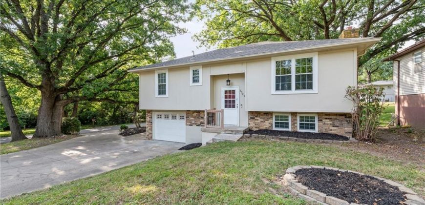 Homes for Sale in Kansas City, MO 64117 | 5321 NE 46th Street