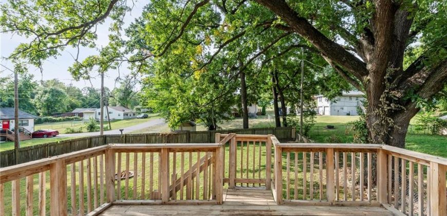 Homes for Sale in Kansas City, MO 64117 | 5321 NE 46th Street