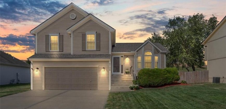 Homes for Sale in Kansas City, MO 64155 | 9128 N Mulberry Avenue