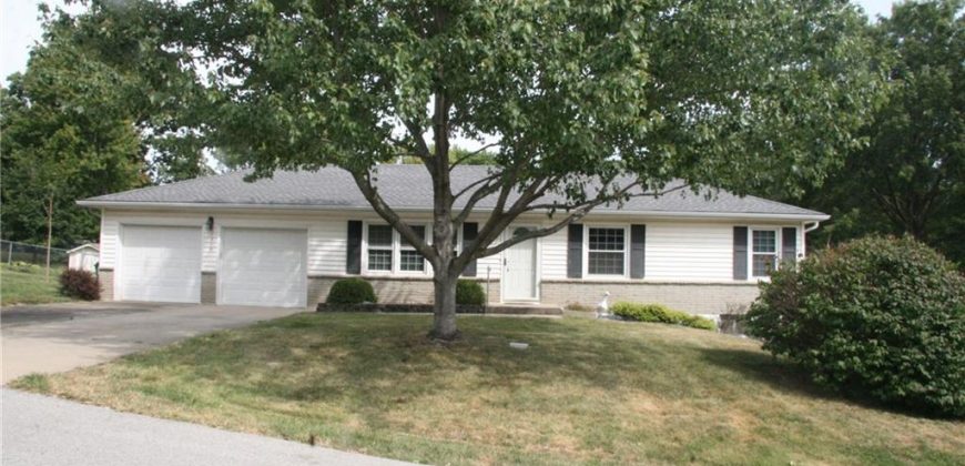 Homes for Sale in Gladstone, MO 64118 | 1314 NE 58 Street