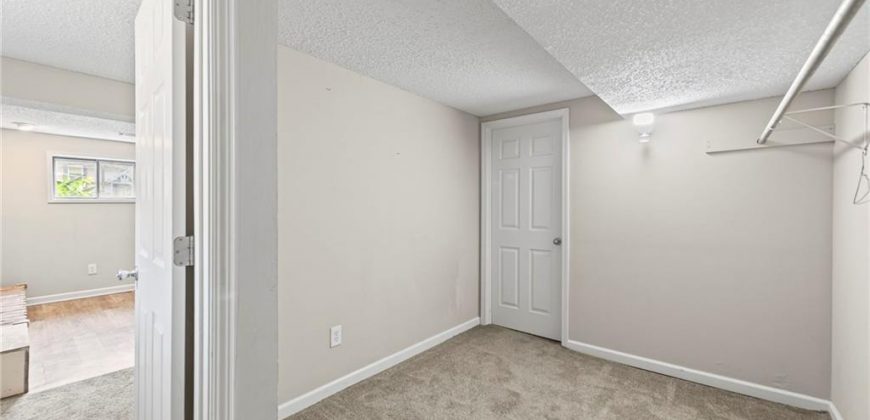 Homes for Sale in Kansas City, MO 64151 | 5026 NW Woody Creek Lane