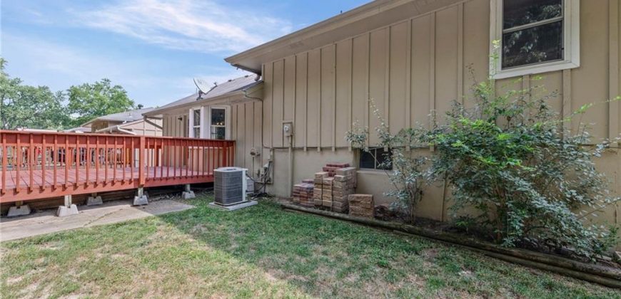 Homes for Sale in Kansas City, MO 64151 | 5026 NW Woody Creek Lane