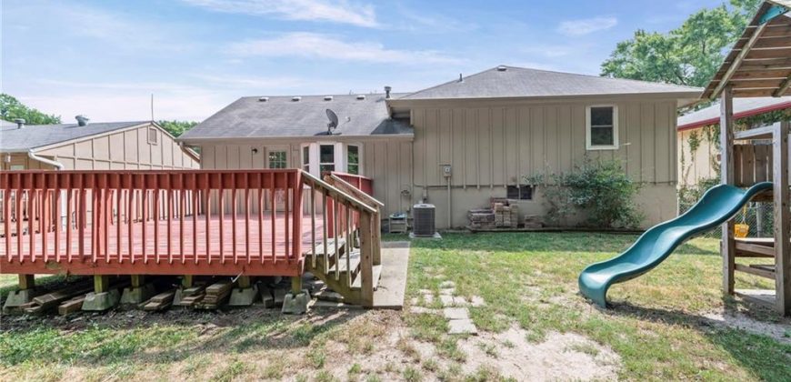 Homes for Sale in Kansas City, MO 64151 | 5026 NW Woody Creek Lane