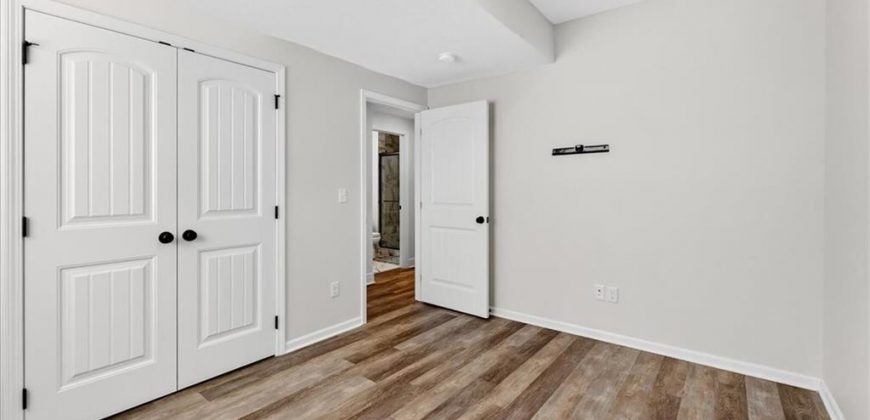 Homes for Sale in Kansas City, MO 64154 | 9518 N Lenox Place