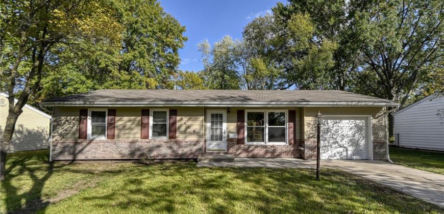 Homes for Sale in Gladstone, MO 64119 | 6409 N Indiana Avenue
