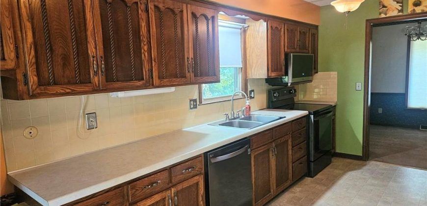 Homes for Sale in Gladstone, MO 64119 | 3301 NE 57 Terrace