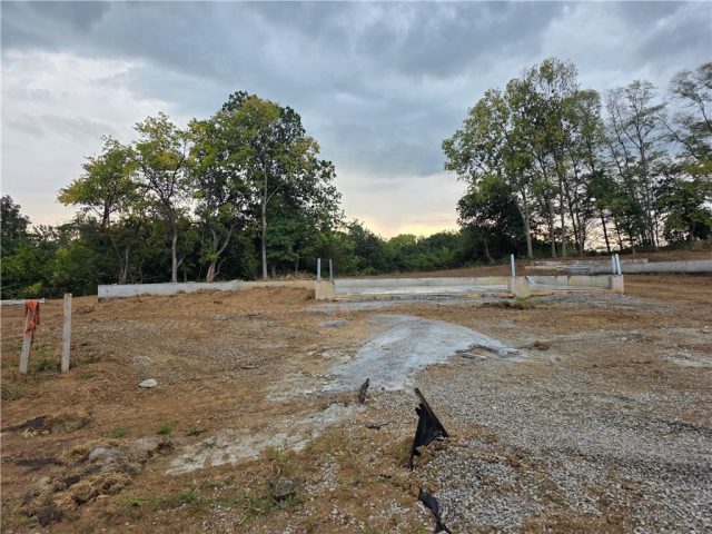 Homes for Sale in Kansas City, MO 64154 | 9427 N Belton Avenue