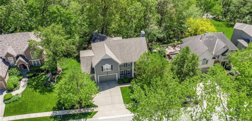 Homes for Sale in Parkville, MO 64152 | 10119  River Hills Drive