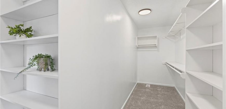 Homes for Sale in Kansas City, MO 64116 | 2400 NE 43rd Street