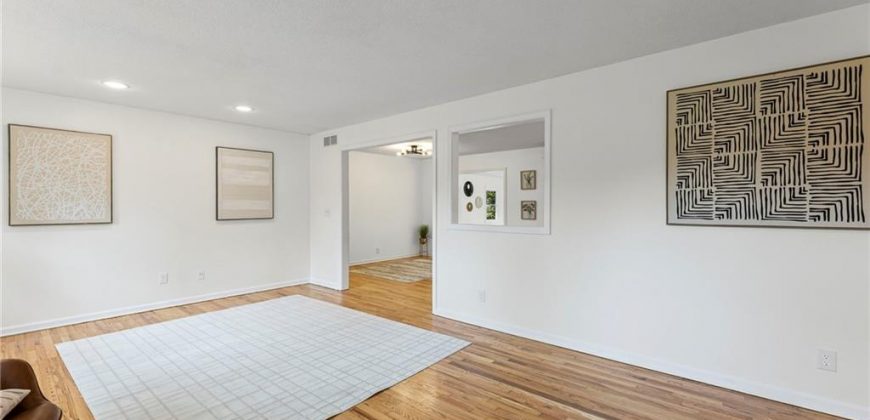Homes for Sale in Kansas City, MO 64116 | 2400 NE 43rd Street