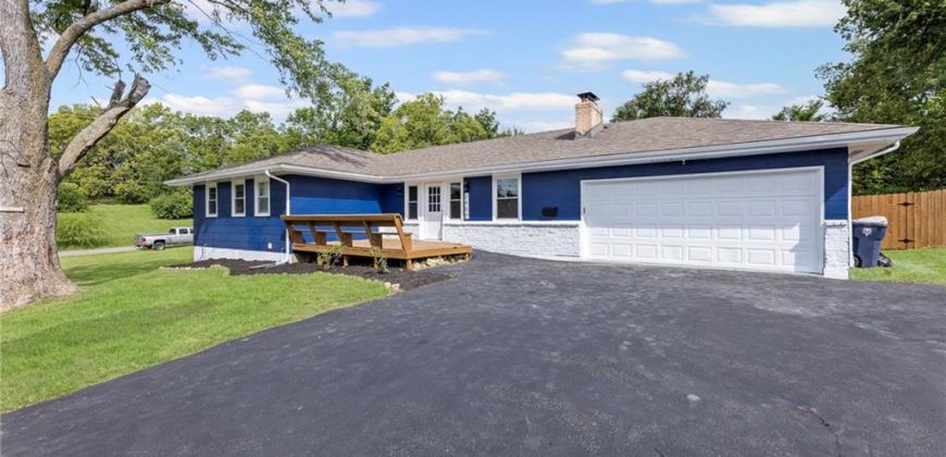 Homes for Sale in Kansas City, MO 64116 | 2400 NE 43rd Street