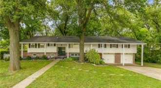 Homes for Sale in Smithville, MO 64089 | 532  Maple Avenue