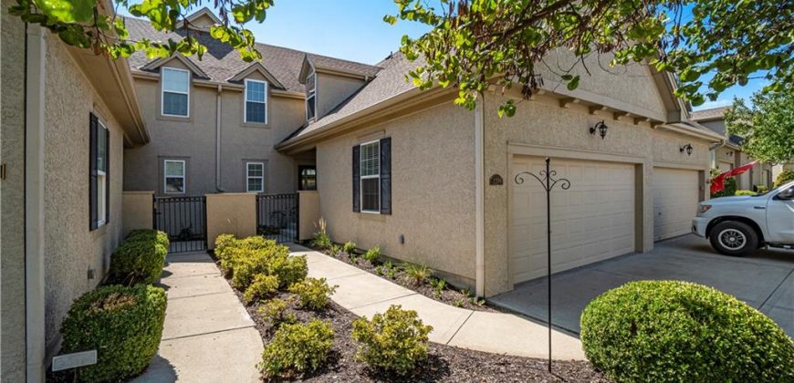 Homes for Sale in Kansas City, MO 64155 | 2219 NE 107th Terrace