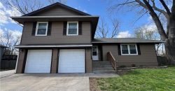 Homes for Sale in Kansas City, MO 64155 | 11018 N Kenwood Avenue