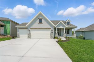 1518-NW-106th-Terrace-mls-2536007-image-1