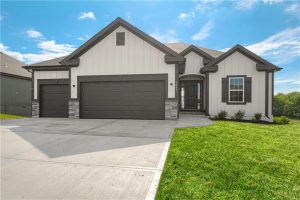 9810-N-Laurel-Avenue-mls-2556877-image-1