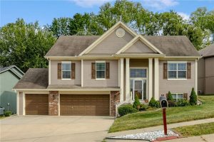 5725-N-Wyoming-Avenue-mls-2569371-image-1