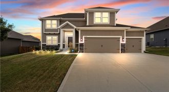 Homes for Sale in Kansas City, MO 64156 | 11016 N Crystal Avenue