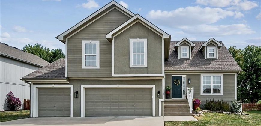 Homes for Sale in Kearney, MO 64060 | 905  Crestridge Drive