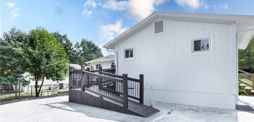 Homes for Sale in Gladstone, MO 64118 | 1708 NE 67TH Place