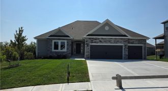 Homes for Sale in Kansas City, MO 64156 | 7009 NE 102nd Court