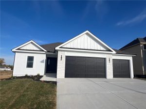 --2185 Heritage-Circle-mls-2533298-image-1