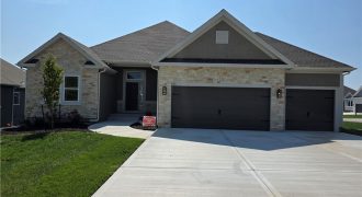Homes for Sale in Kansas City, MO 64156 | 7001 NE 103rd Street