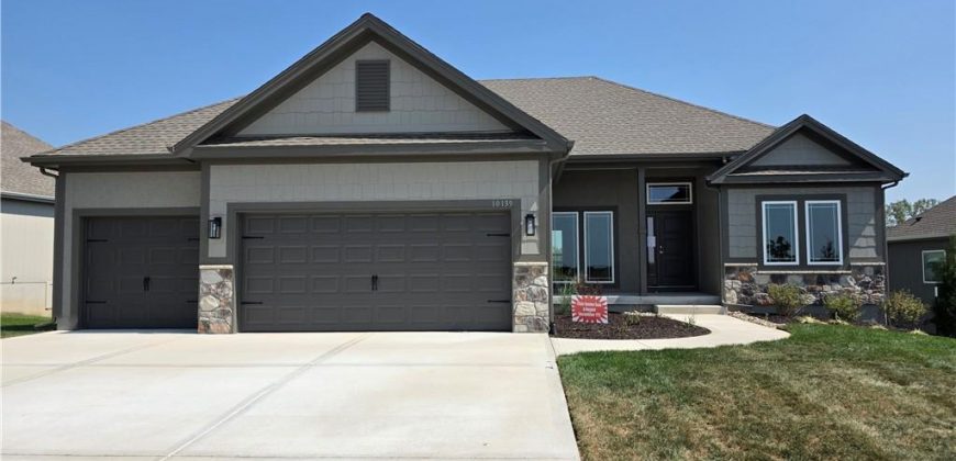Homes for Sale in Kansas City, MO 64156 | 10139 N Winchester Avenue