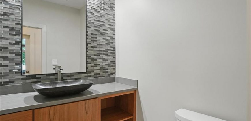 Homes for Sale in Kansas City, MO 64151 | 6112 N Mattox Road